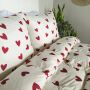 Pościel 160x200 + 2 poszewki 70x80 CZERWONE SERCA 3cz
