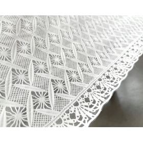 CERATA koronkowa OBRUS KORONKA na wymiar BIAŁA DROBNE ROMBY Z KORONKĄ